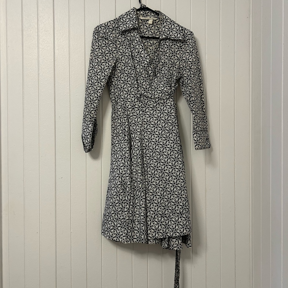 Diane Von Furstenberg Jadrian Cotton Black and White Long Sleeve Dress
